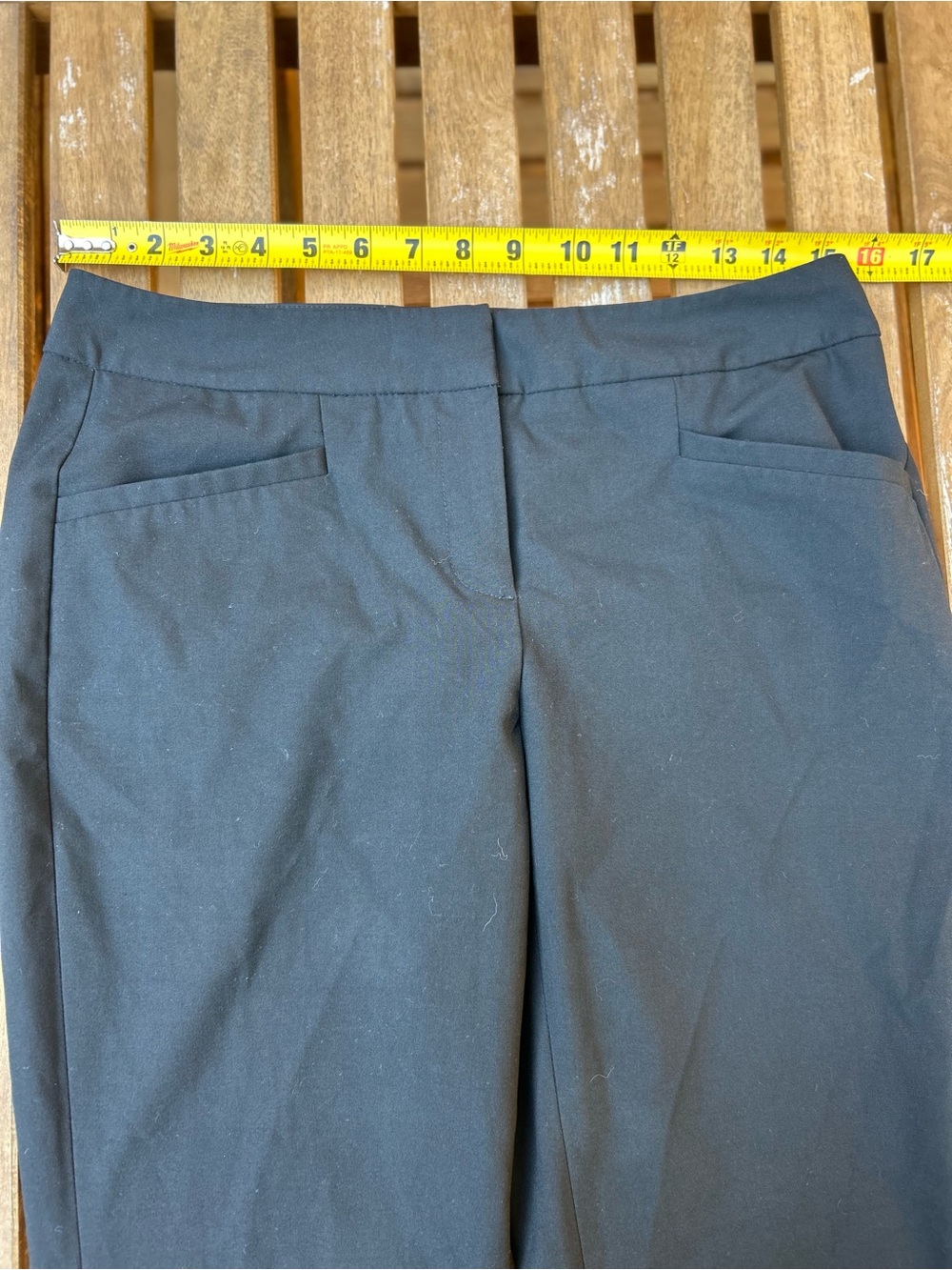 Halogen Taylor fit size 4 women’s black trousers